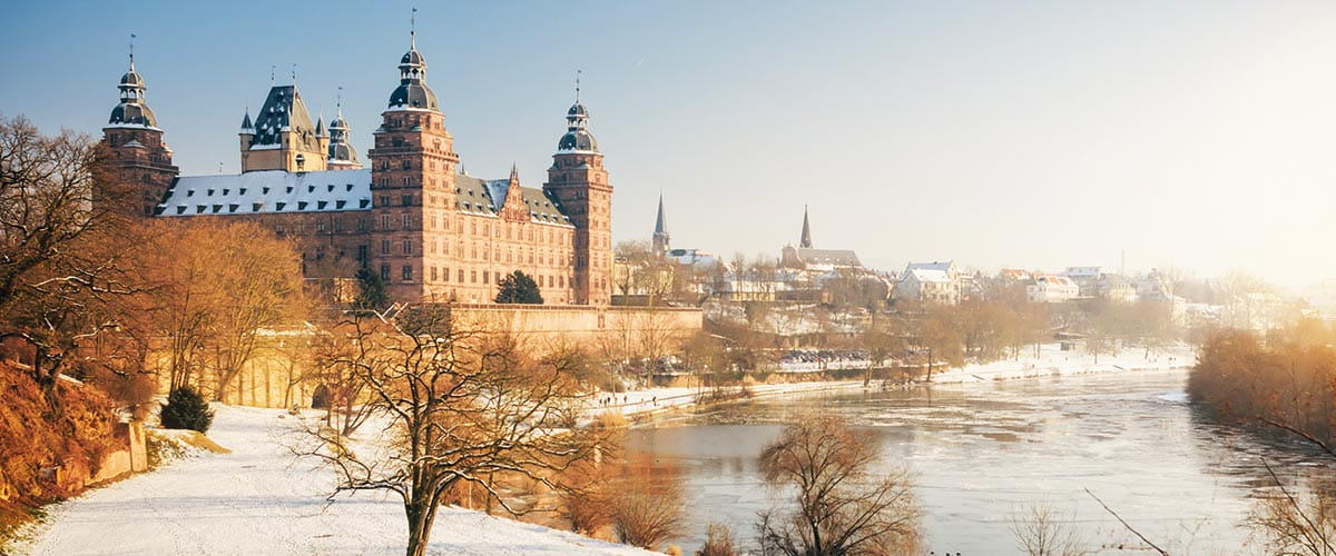 Winter snow at Johannisburg Castle, Aschaffenburg
